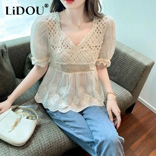 2023 Summer New France Style V-neck Women's Clothing Solid Color Round Neck Lace Patchwork Tops Women Fashion Hollow T-shirt